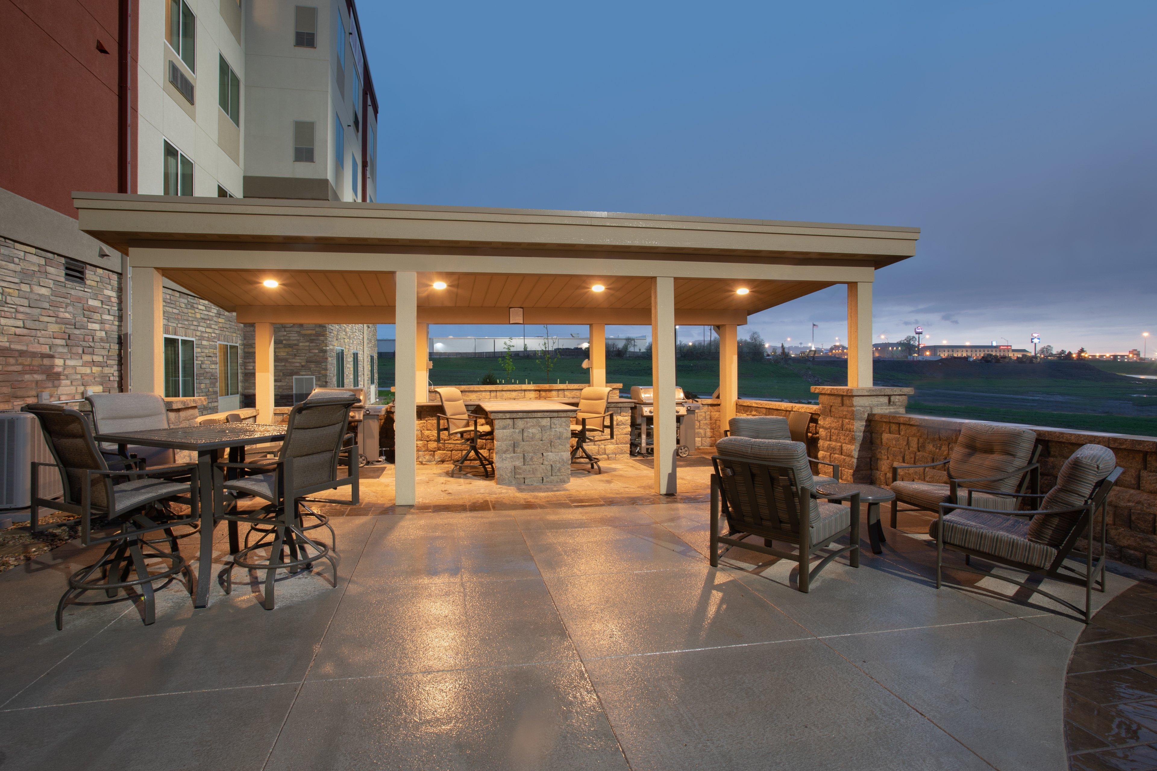 Staybridge Suites Rapid City - Rushmore By Ihg Ngoại thất bức ảnh